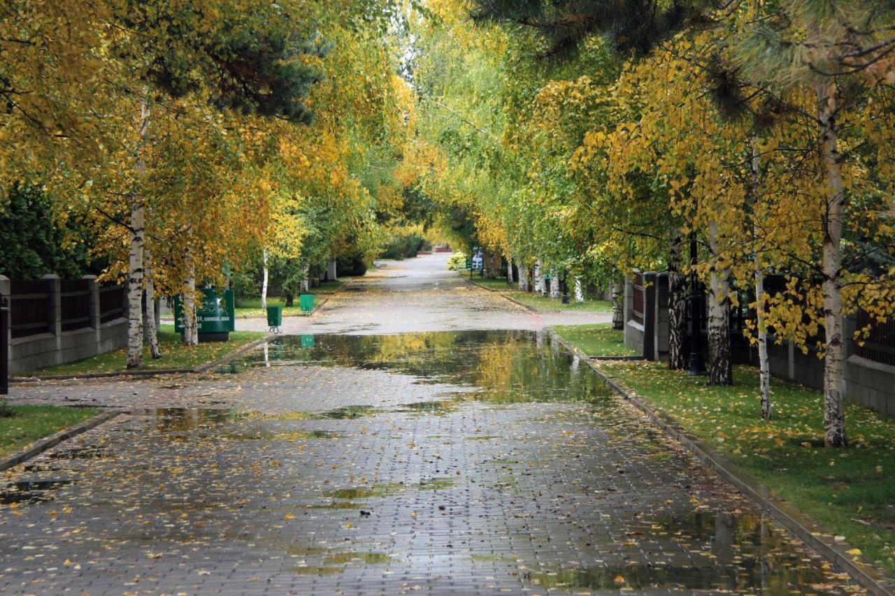 Resort Center Raduga Dolinka Kültér fotó