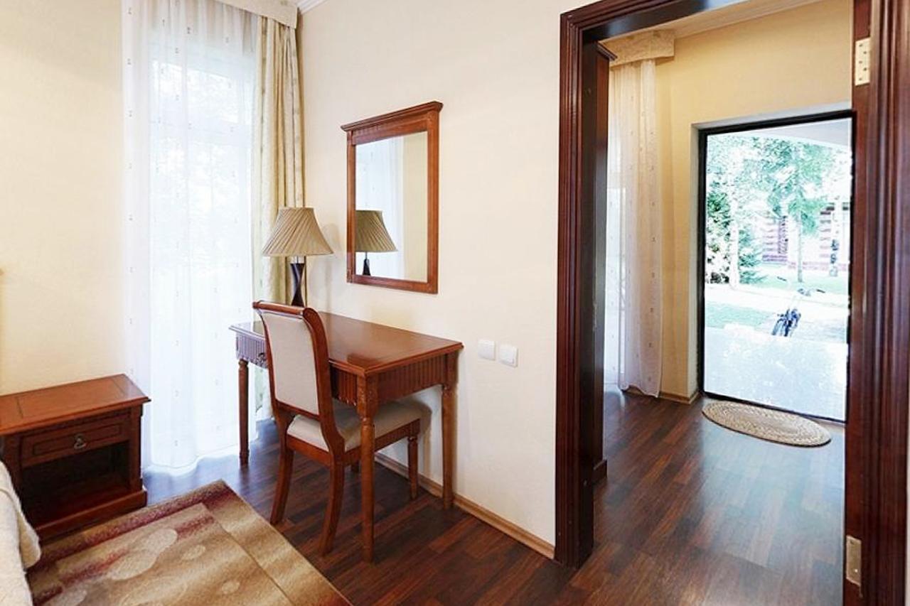 Resort Center Raduga Dolinka Kültér fotó