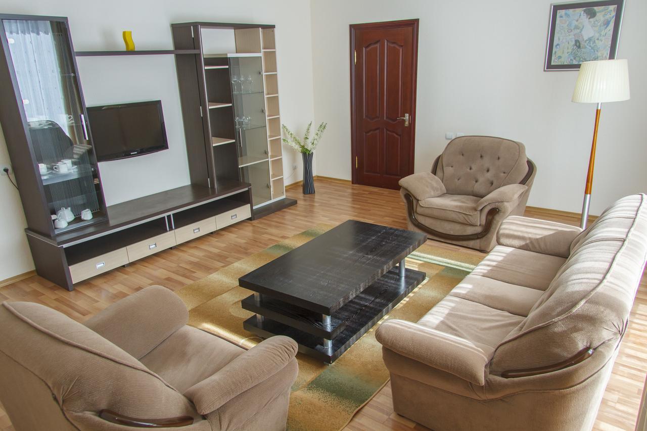 Resort Center Raduga Dolinka Kültér fotó