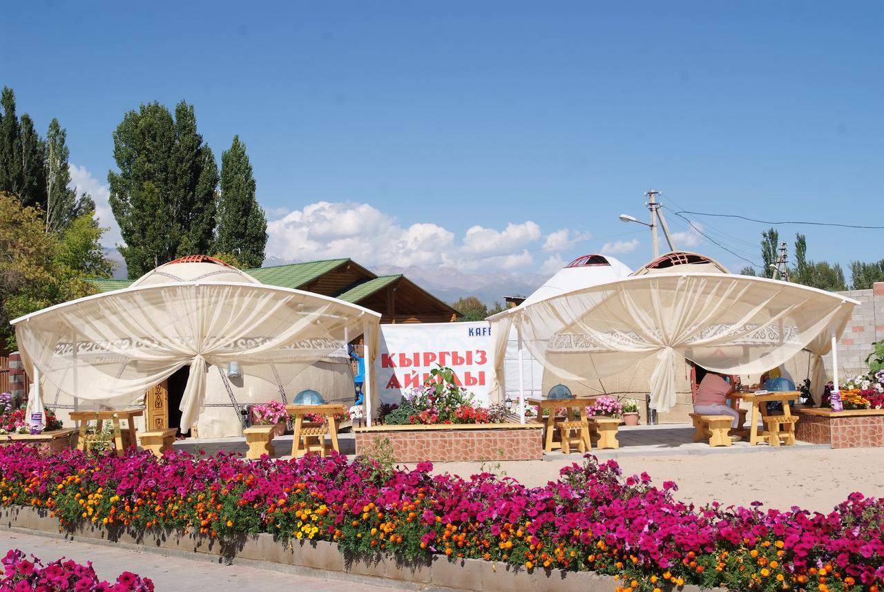 Resort Center Raduga Dolinka Kültér fotó